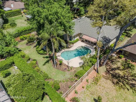 4456 Breakwater Row W Jacksonville FL 32225
