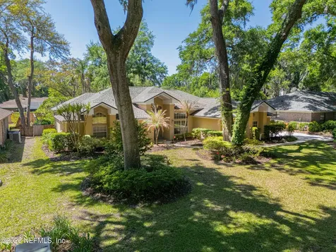4456 Breakwater Row W Jacksonville FL 32225