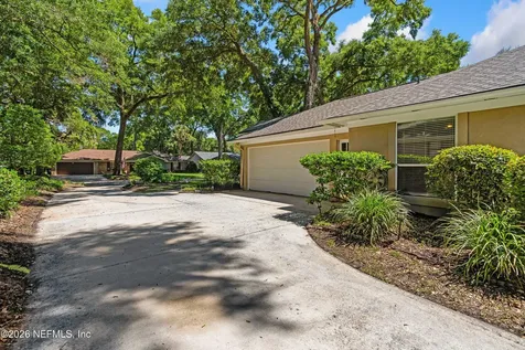 4456 Breakwater Row W Jacksonville FL 32225