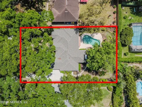 4456 Breakwater Row W Jacksonville FL 32225