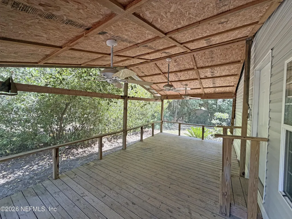 120 Peach Avenue Hawthorne FL 32640