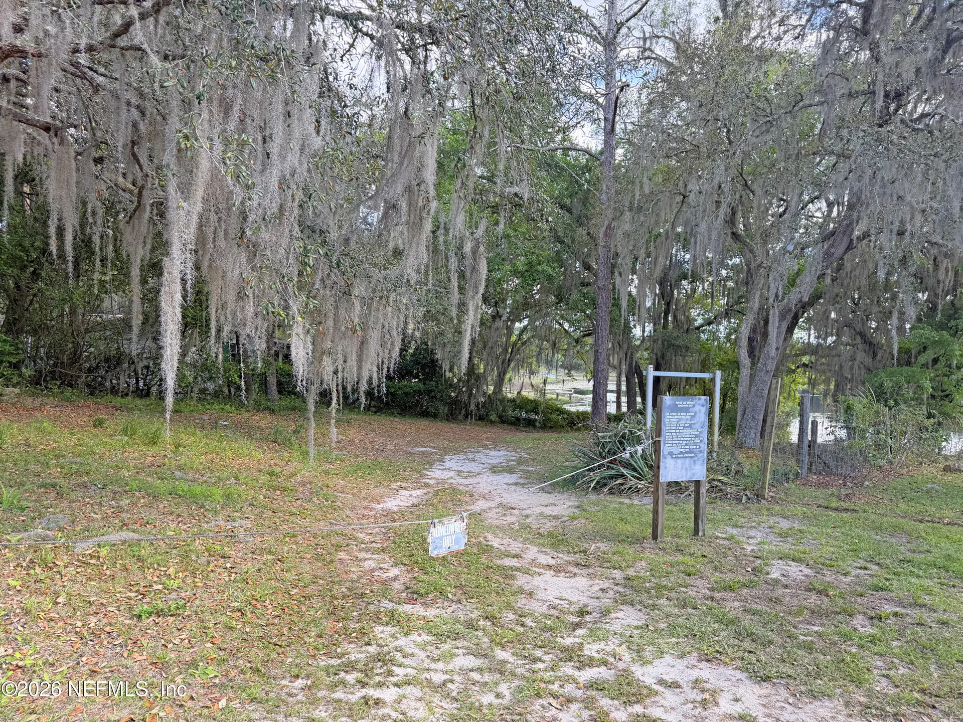 120 Peach Avenue Hawthorne FL 32640