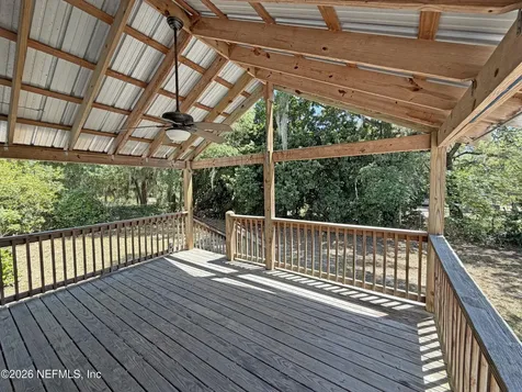 120 Peach Avenue Hawthorne FL 32640
