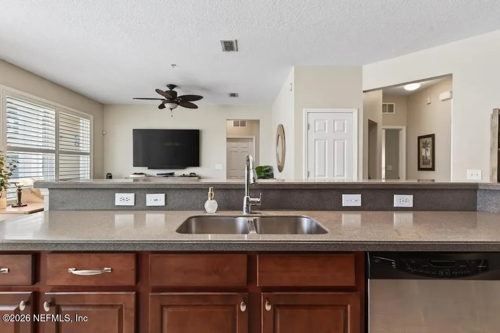 13364 Beach Boulevard Jacksonville FL 32224