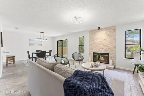 4047 Laurelwood Drive Jacksonville FL 32257