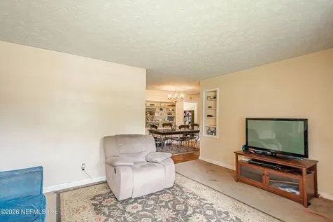 2332 Buttonwood Drive Jacksonville FL 32216