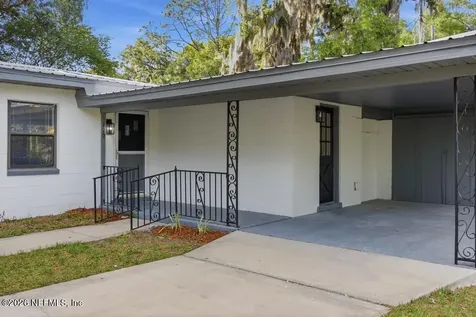 120 E Oak Hill Drive Palatka FL 32177