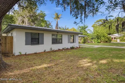 120 E Oak Hill Drive Palatka FL 32177