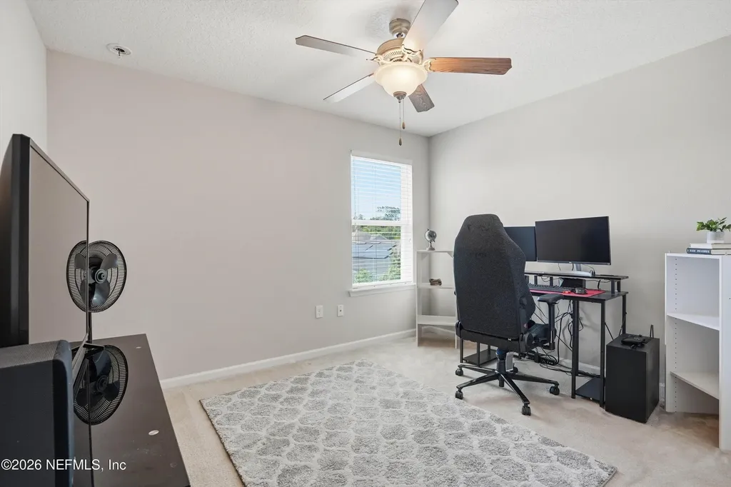 29 Auburn Oaks Road W Jacksonville FL 32218