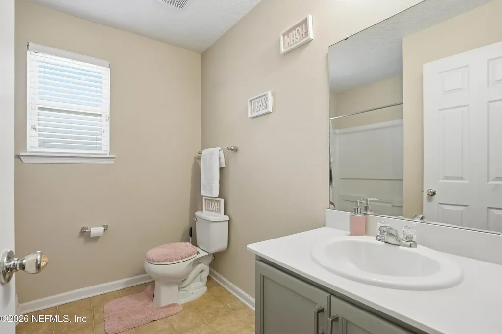29 Auburn Oaks Road W Jacksonville FL 32218