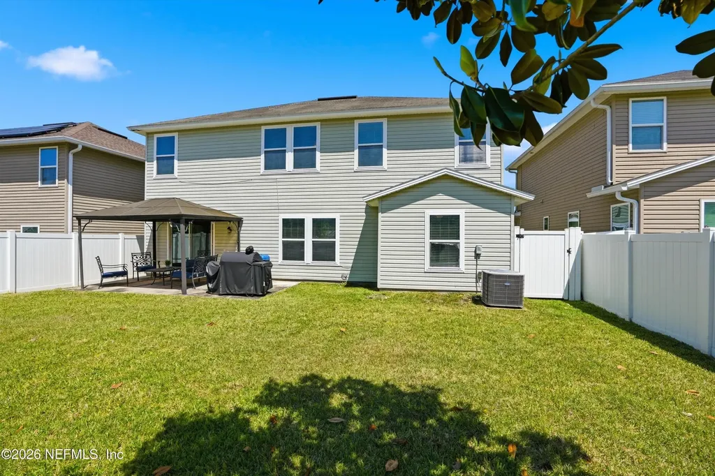 29 Auburn Oaks Road W Jacksonville FL 32218