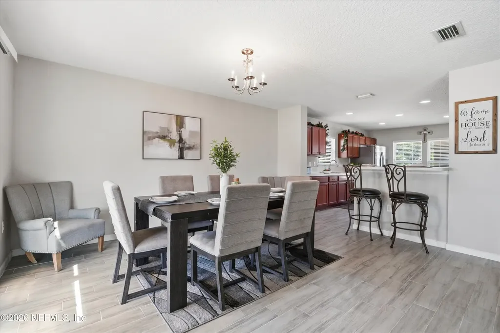 29 Auburn Oaks Road W Jacksonville FL 32218