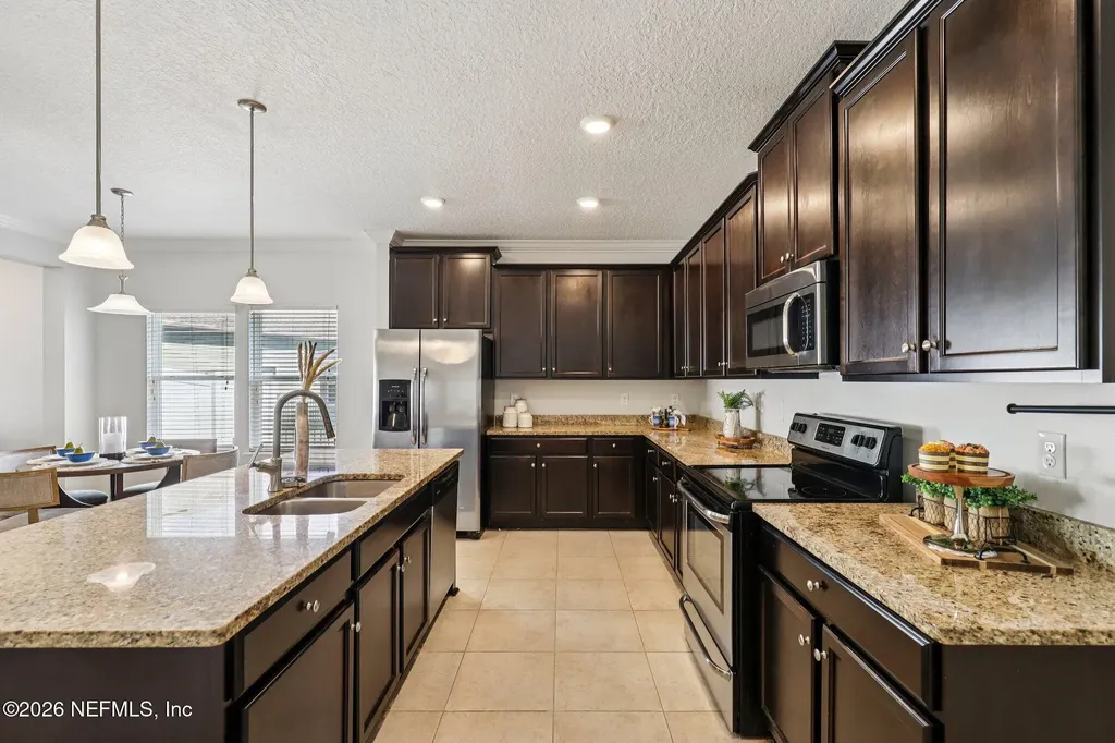 16088 Willow Bluff Court Jacksonville FL 32218