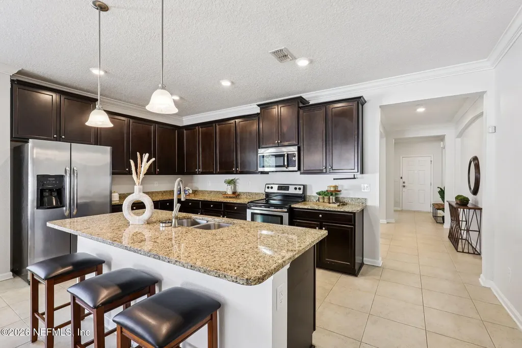 16088 Willow Bluff Court Jacksonville FL 32218