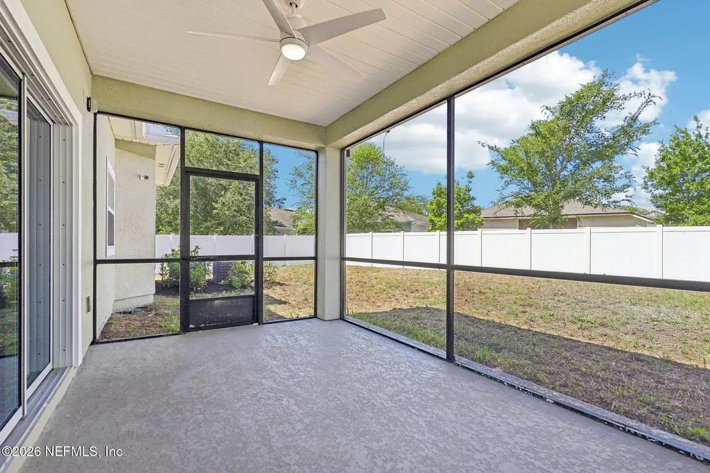 16088 Willow Bluff Court Jacksonville FL 32218