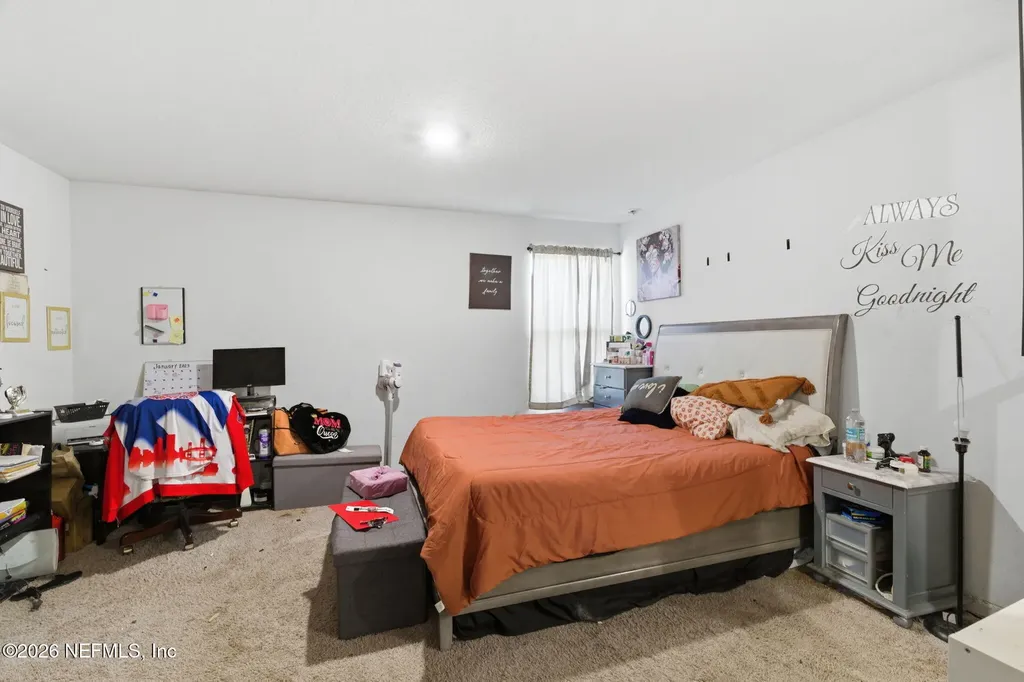 5979 Crosby Lake Way E Macclenny FL 32063