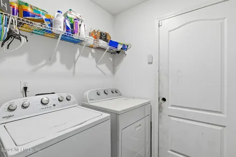 5979 Crosby Lake Way E Macclenny FL 32063