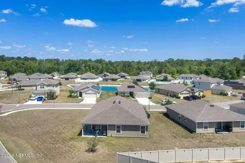 5979 Crosby Lake Way E Macclenny FL 32063