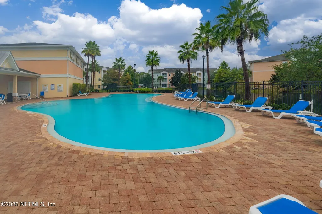 8218 Green Parrot Road Jacksonville FL 32256