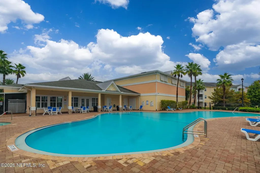 8218 Green Parrot Road Jacksonville FL 32256