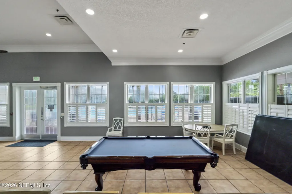 8218 Green Parrot Road Jacksonville FL 32256