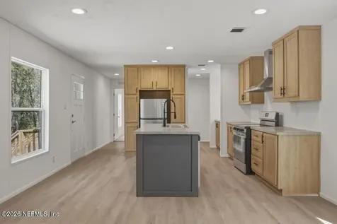 326 Gloria Avenue Interlachen FL 32148
