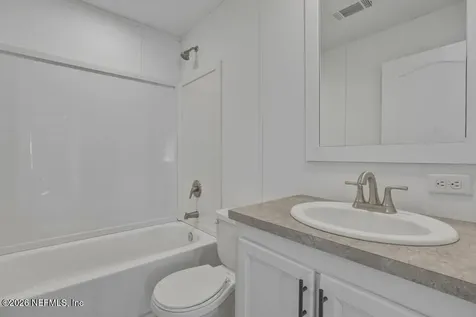 326 Gloria Avenue Interlachen FL 32148