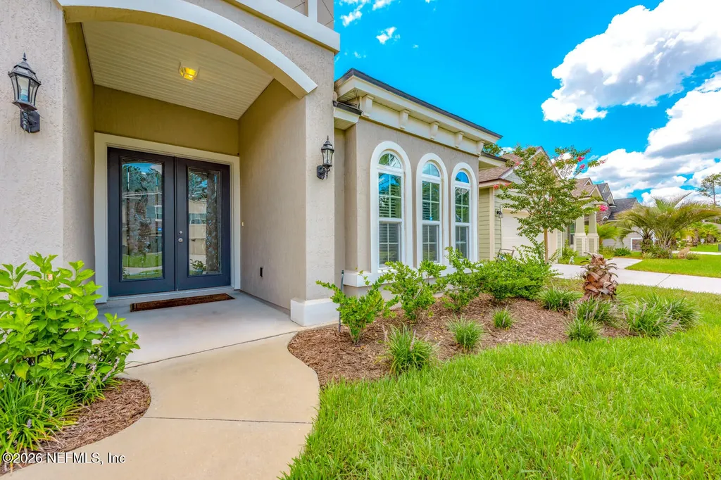5043 Redford Manor Drive Jacksonville FL 32258