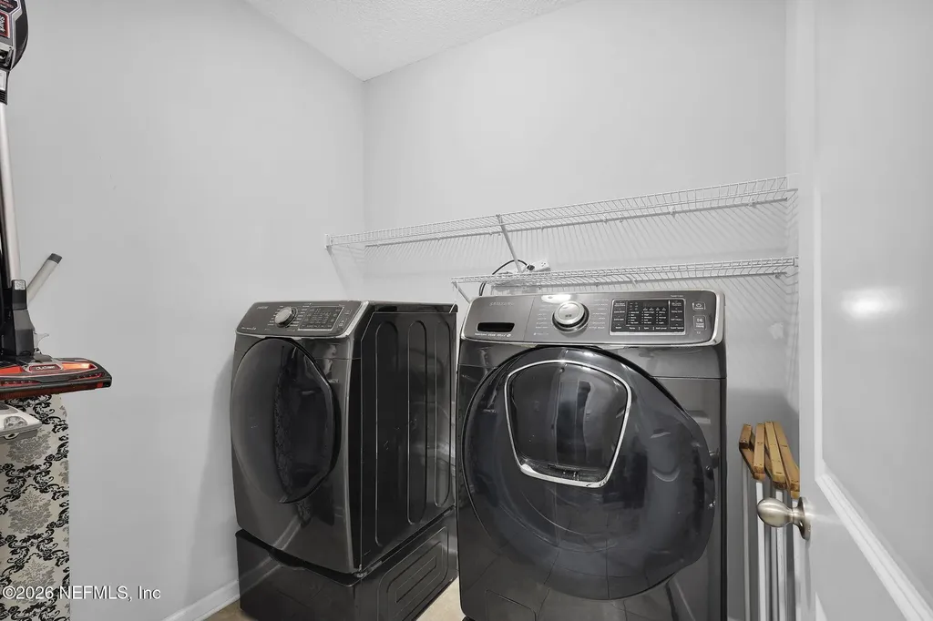 5043 Redford Manor Drive Jacksonville FL 32258