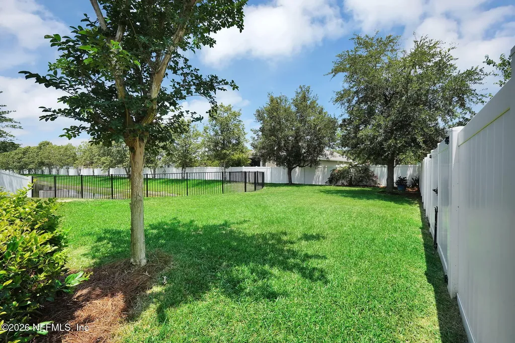 5043 Redford Manor Drive Jacksonville FL 32258