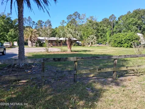 86718 Pages Dairy Road Yulee FL 32097