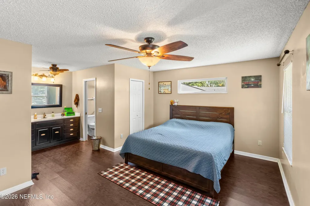 5930 Island Road Melrose FL 32666