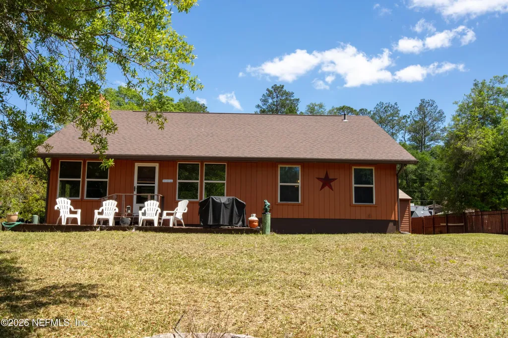 5930 Island Road Melrose FL 32666