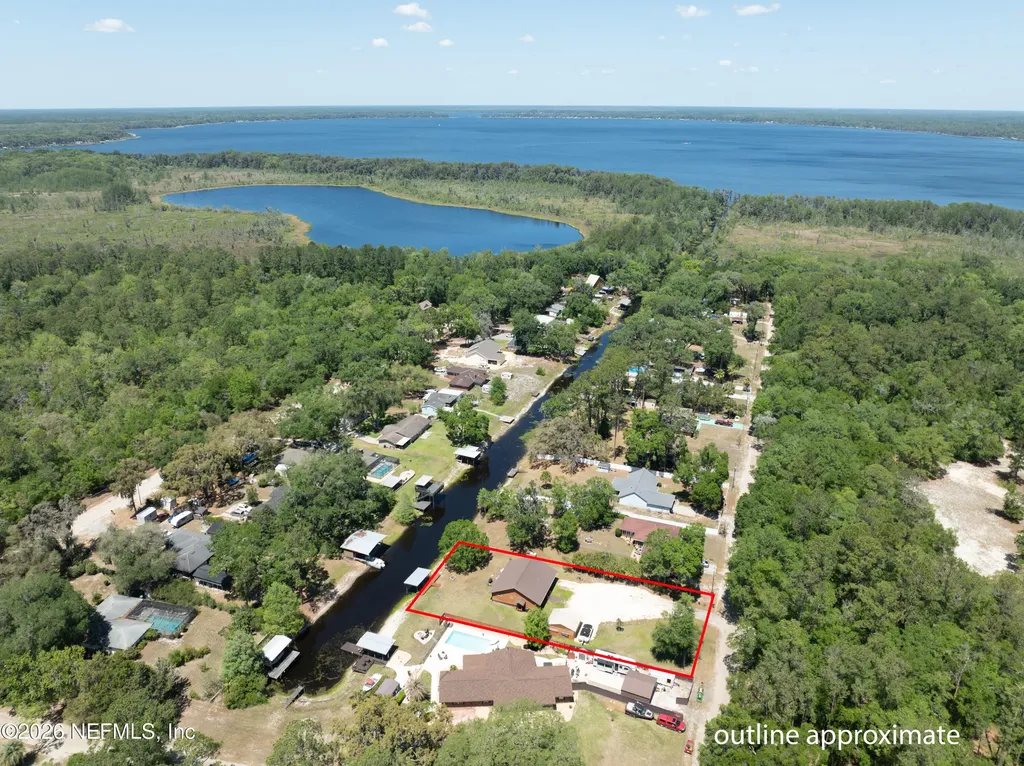 5930 Island Road Melrose FL 32666