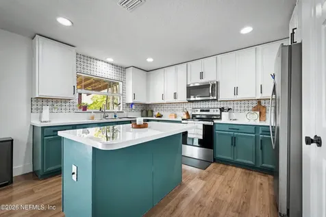 4003 Cedar Bluff Lane Jacksonville FL 32226