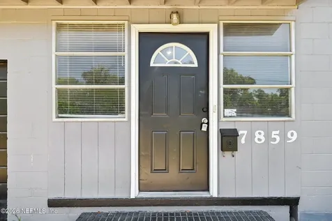 7859 Denham Road W Jacksonville FL 32208