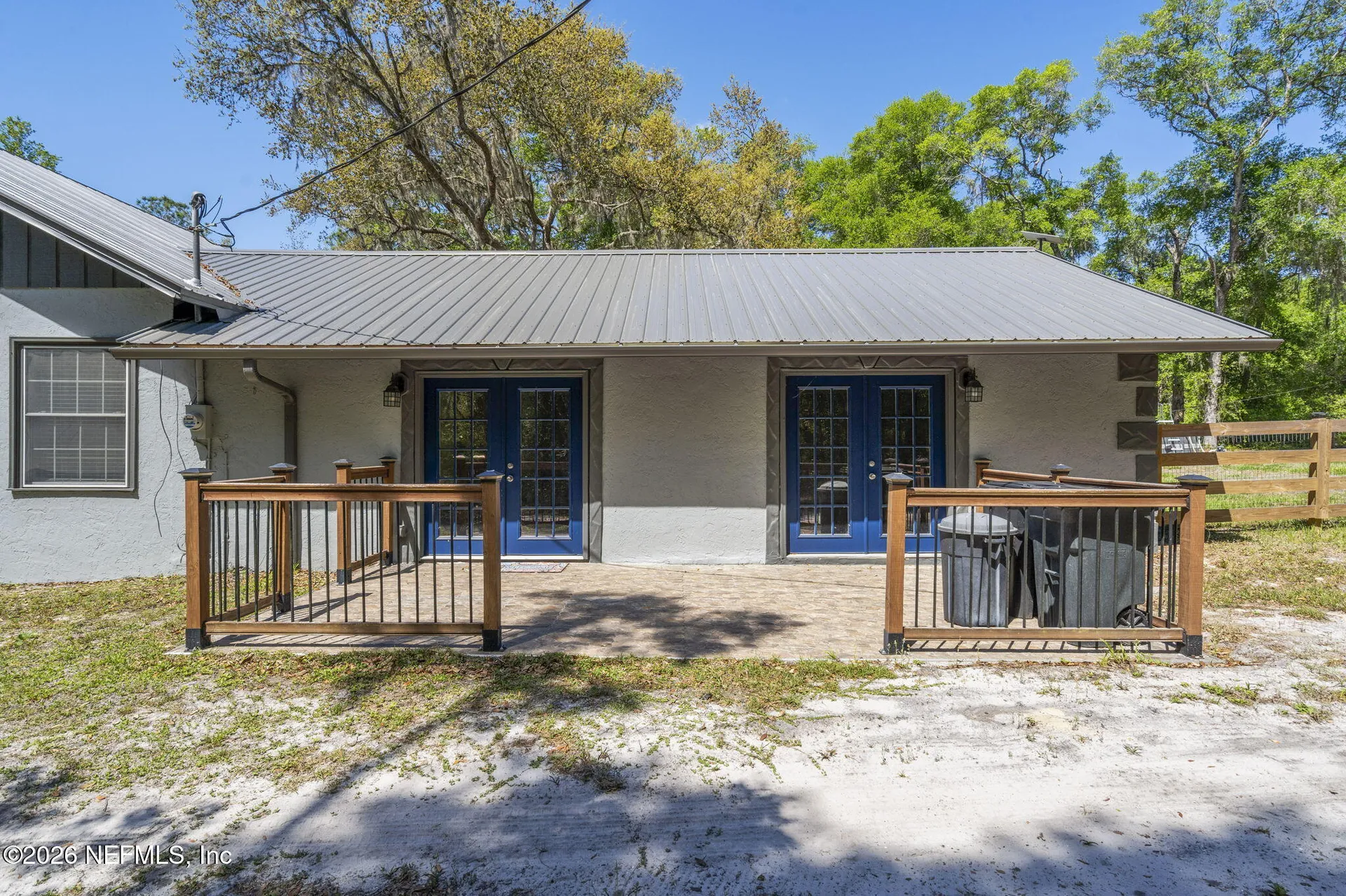 1886 State Road 20 Hawthorne FL 32640