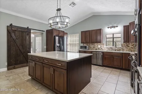 1886 State Road 20 Hawthorne FL 32640