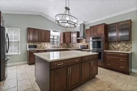 1886 State Road 20 Hawthorne FL 32640