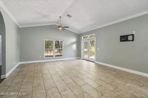 1886 State Road 20 Hawthorne FL 32640