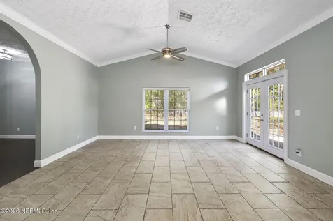 1886 State Road 20 Hawthorne FL 32640