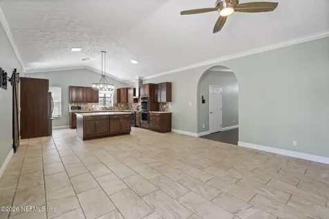 1886 State Road 20 Hawthorne FL 32640