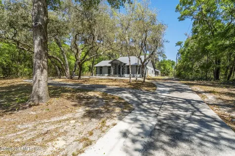 1886 State Road 20 Hawthorne FL 32640