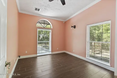 1886 State Road 20 Hawthorne FL 32640