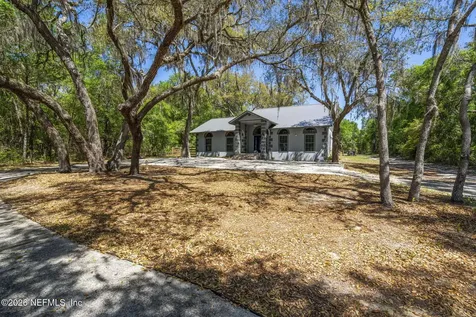 1886 State Road 20 Hawthorne FL 32640