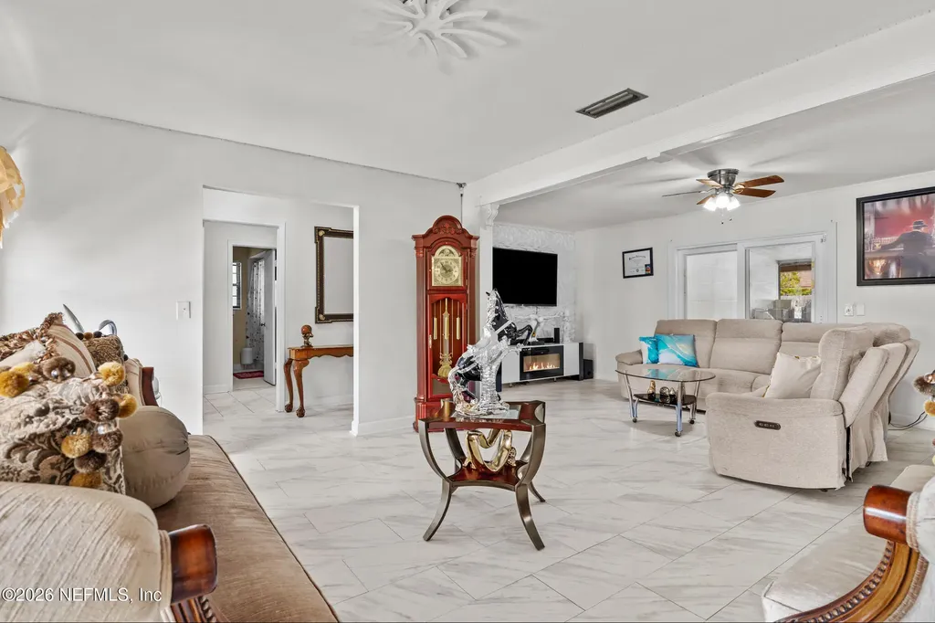 6005 Gumwood Drive Jacksonville FL 32277