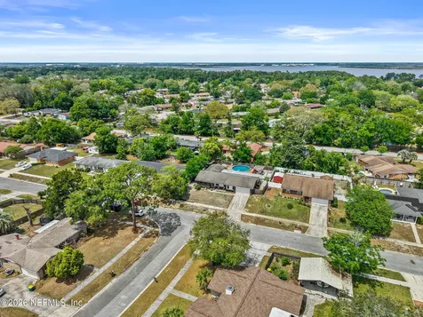 6005 Gumwood Drive Jacksonville FL 32277