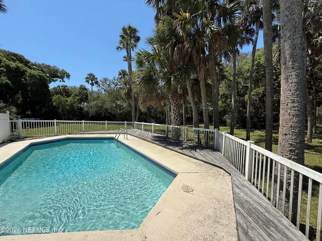 2428 Seminole Road Atlantic Beach FL 32233