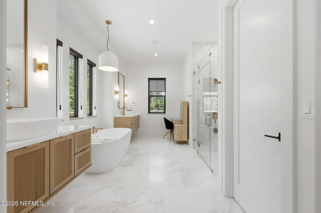 4650 Palm Valley Road Ponte Vedra Beach FL 32082