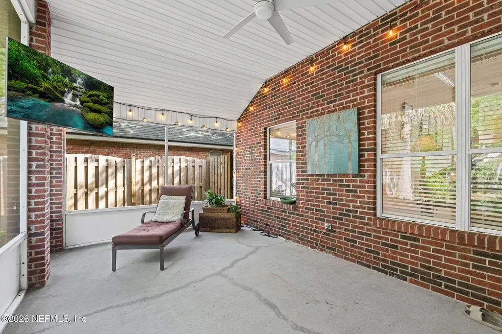 8904 Canopy Oaks Drive Jacksonville FL 32256